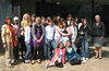 Schülerinnen der Gesamtschule Bergisch Gladbach mit Helene Hammelrath MdL 
